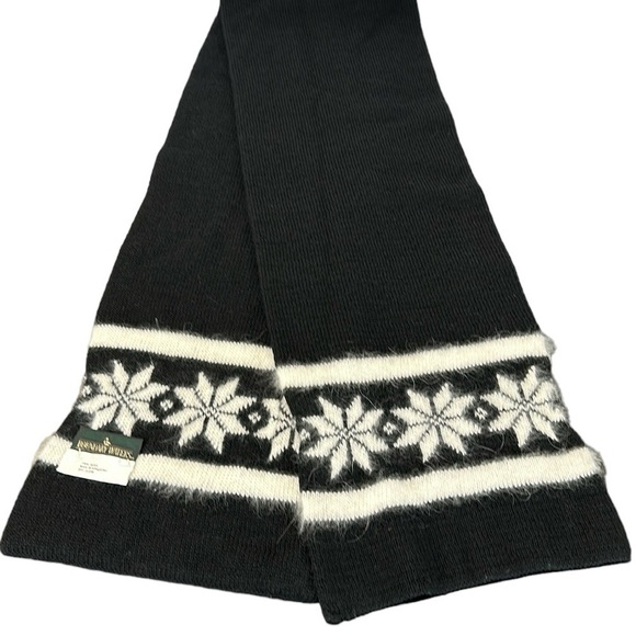 Vintage Boundary Waters 100% Wool Scarf Black and White - Picture 1 of 7